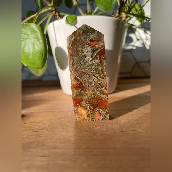 Fire Agate Crystal Tower - Picture 5 of 9